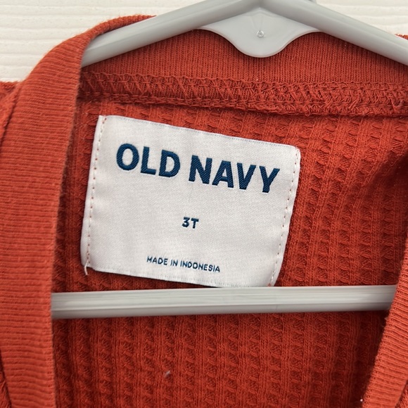 Old Navy Thermal Top - Picture 4 of 7